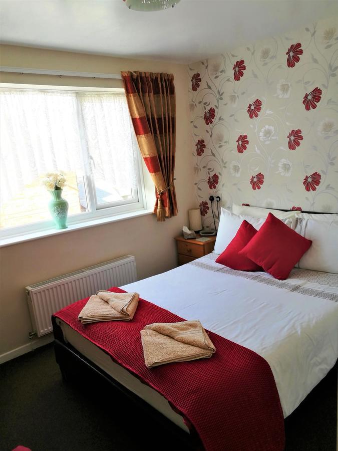 Warwick Court Bed & Breakfast
